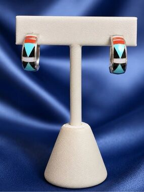 Earrings Zuni Native American Signed Inlaid Gemstone Post Hoops